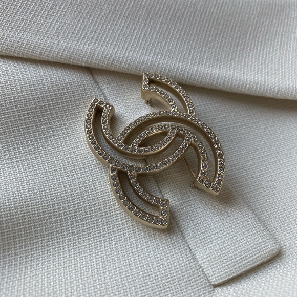 CHANEL Accessories - SOLD ❇️ CHANEL Brooch ✨